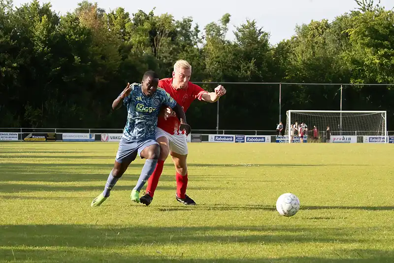sps-lucky ajax 03